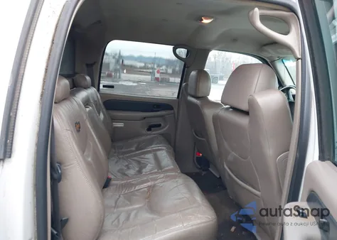 2002 Chevrolet Avalanche 1500 из США, поврежденный, VIN 3GNEK13T32G108744